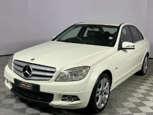 Used 2010 Mercedes-Benz C-Class C200CGI Avantgarde Touchshift Used 2010 Mercedes-Benz C-Class C200CGI Avantgarde Touchshift