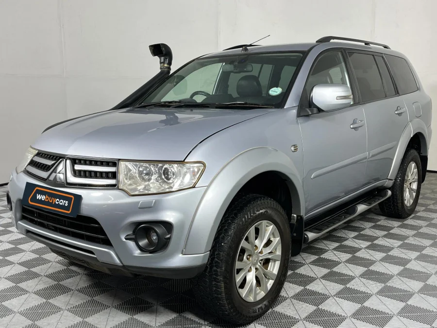 Used 2016 Mitsubishi Pajero Sport 2.5DI-D auto - WeBuyCars Montana Used 2016 Mitsubishi Pajero Sport 2.5DI-D auto - WeBuyCars Montana