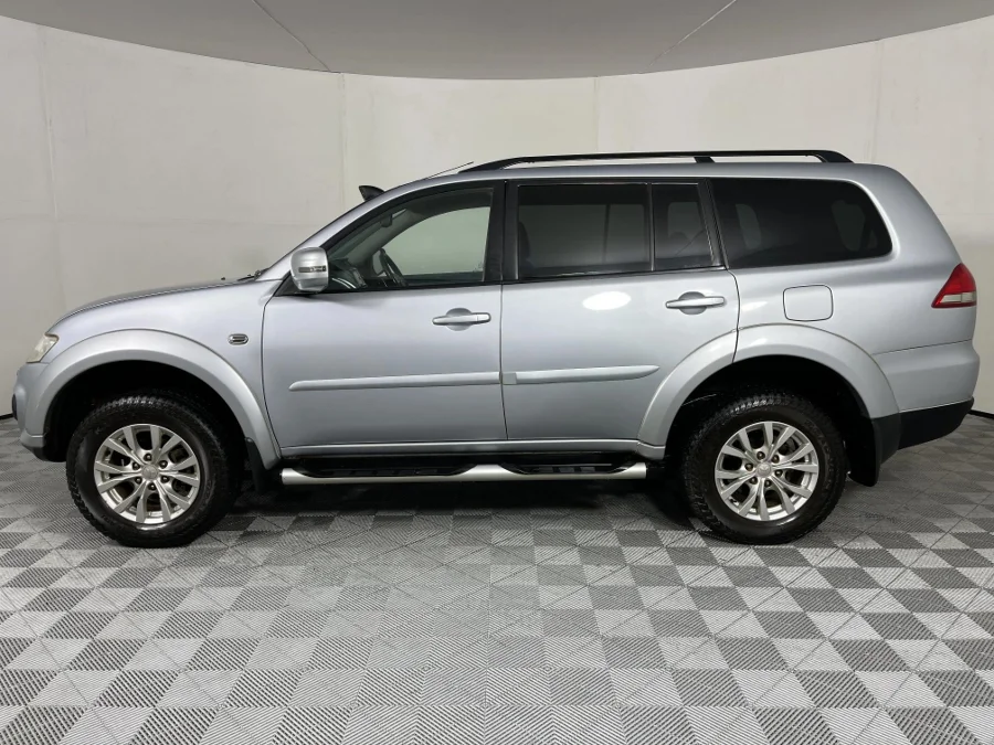 Used 2016 Mitsubishi Pajero Sport 2.5DI-D auto - WeBuyCars Montana Used 2016 Mitsubishi Pajero Sport 2.5DI-D auto - WeBuyCars Montana