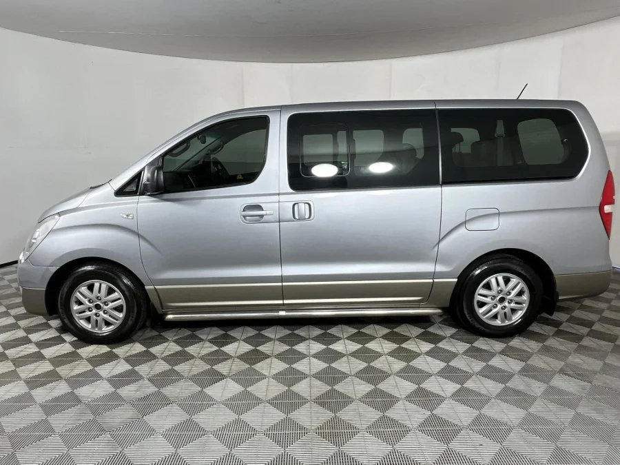 Used 2016 Hyundai H-1 2.5VGTi bus Elite 9-seater - WeBuyCars George