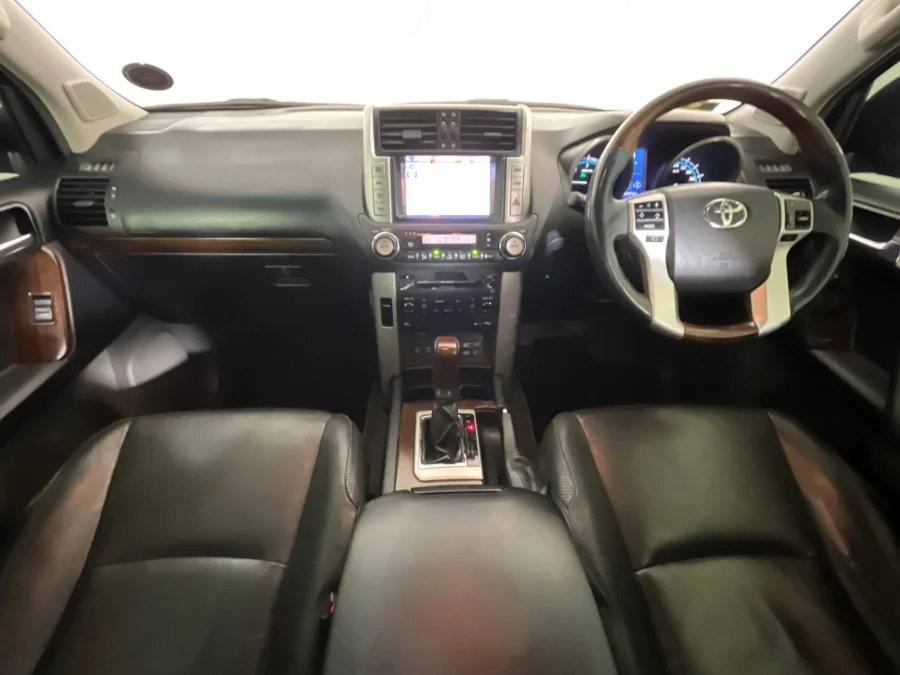 Used 2011 Toyota Land Cruiser Prado 3.0DT VX - WeBuyCars JHB South Used 2011 Toyota Land Cruiser Prado 3.0DT VX - WeBuyCars JHB South