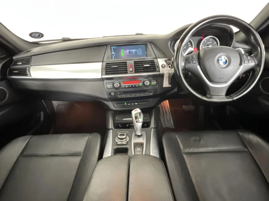 Used 2013 BMW X6 xDrive40d - WeBuyCars The Dome