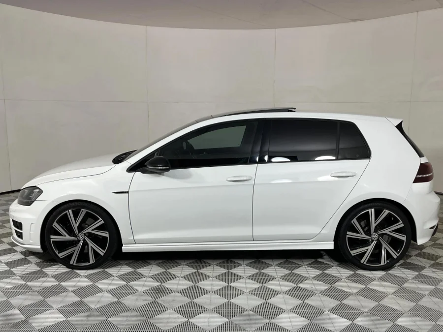Used 2015 Volkswagen Golf R auto - WeBuyCars JHB South Used 2015 Volkswagen Golf R auto - WeBuyCars JHB South
