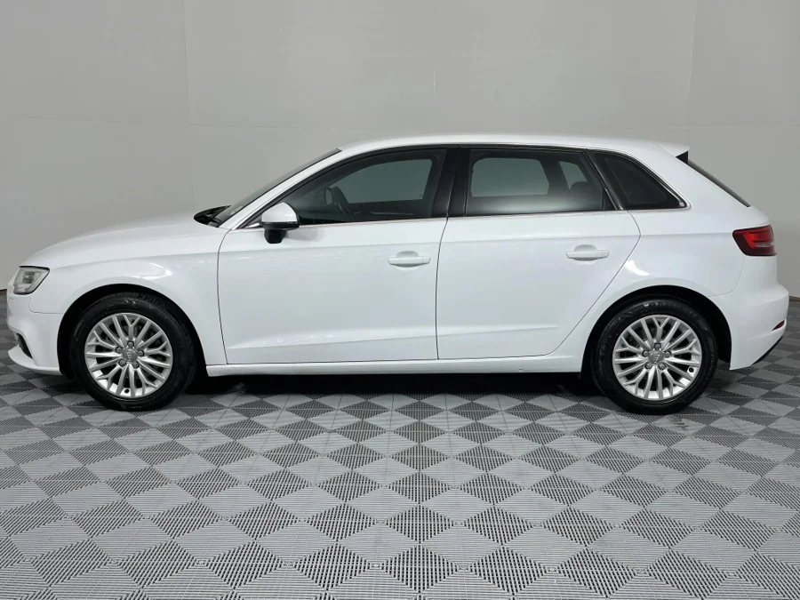 Used 2017 Audi A3 Sportback 35TFSI Black Edition - WeBuyCars Richmond Used 2017 Audi A3 Sportback 35TFSI Black Edition - WeBuyCars Richmond