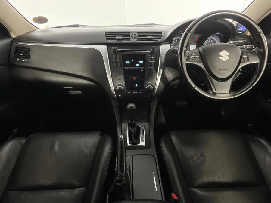 Used 2012 Suzuki Kizashi 2.4 SDLX auto - WeBuyCars Silverlakes Used 2012 Suzuki Kizashi 2.4 SDLX auto - WeBuyCars Silverlakes
