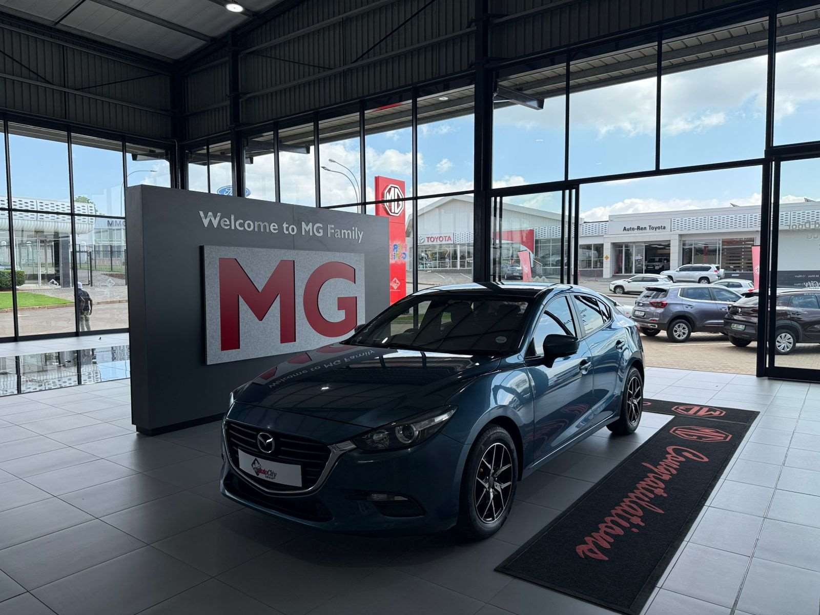 Used 2019 Mazda Mazda3 sedan 1.6 Original