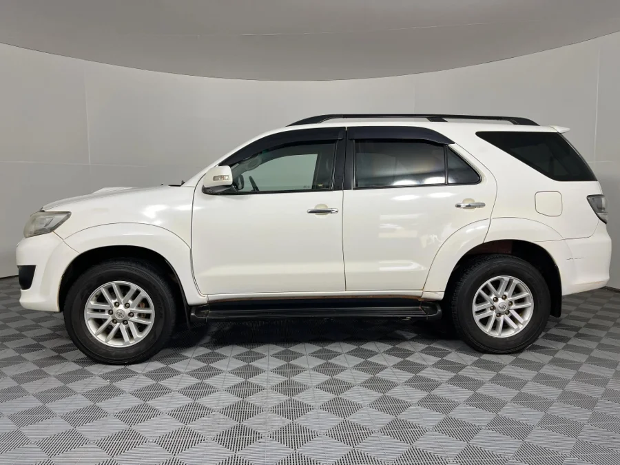 Used 2014 Toyota Fortuner 3.0D-4D Limited - WeBuyCars Montana