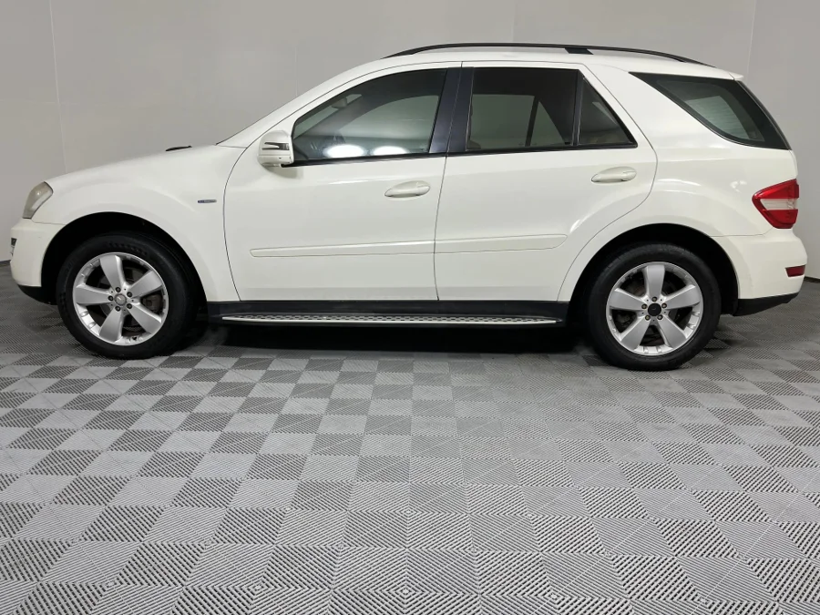 Used 2010 Mercedes-Benz ML 350CDI Grand Edition - WeBuyCars Montana