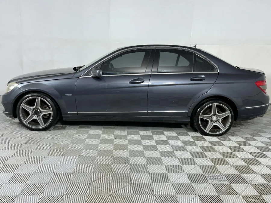 Used 2011 Mercedes-Benz C-Class C180CGI Avantgarde Touchshift - WeBuyCars Silverlakes Used 2011 Mercedes-Benz C-Class C180CGI Avantgarde Touchshift - WeBuyCars Silverlakes