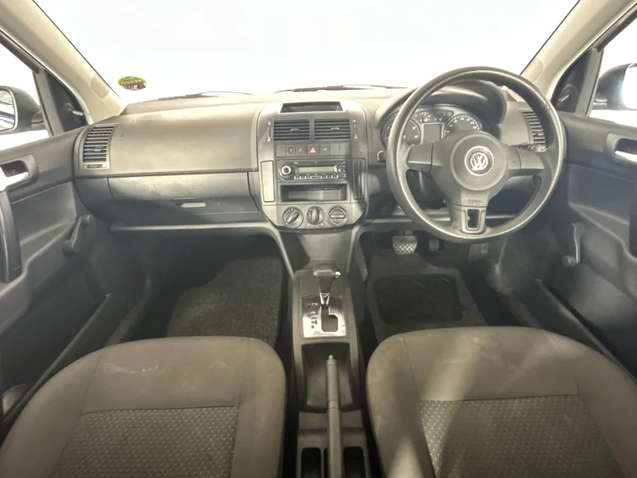Used 2011 Volkswagen Polo Vivo sedan 1.4 - WeBuyCars Lansdowne