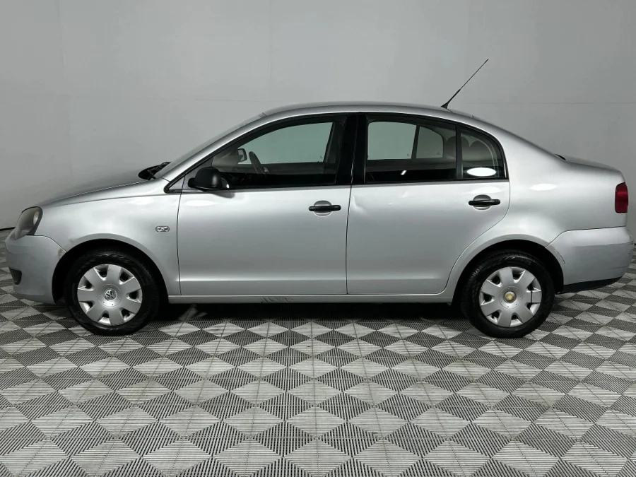 Used 2011 Volkswagen Polo Vivo sedan 1.4 - WeBuyCars Lansdowne