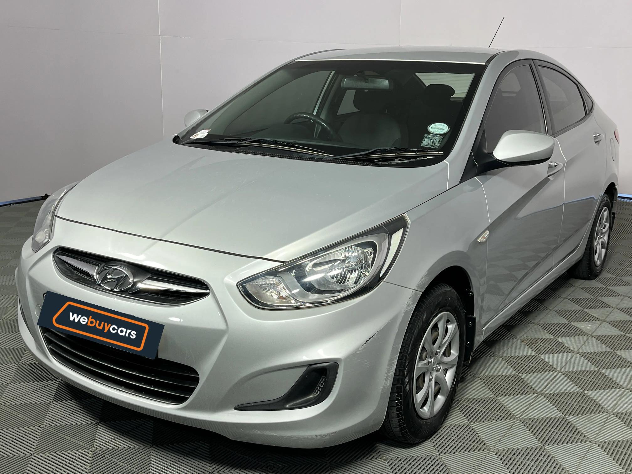 Used 2014 Hyundai Accent sedan 1.6 Motion