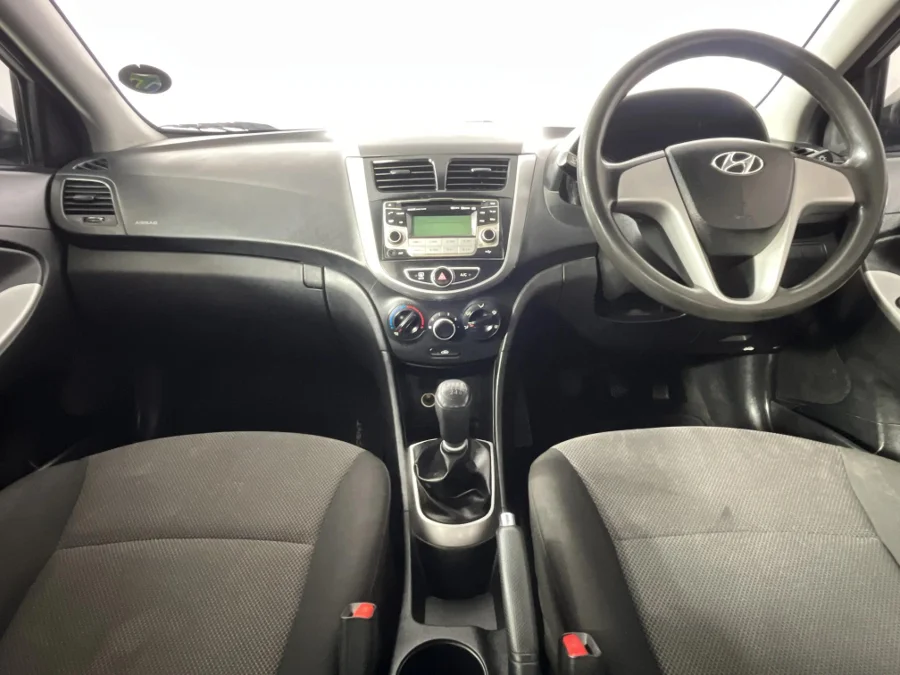 Used 2014 Hyundai Accent sedan 1.6 Motion - WeBuyCars Rustenburg