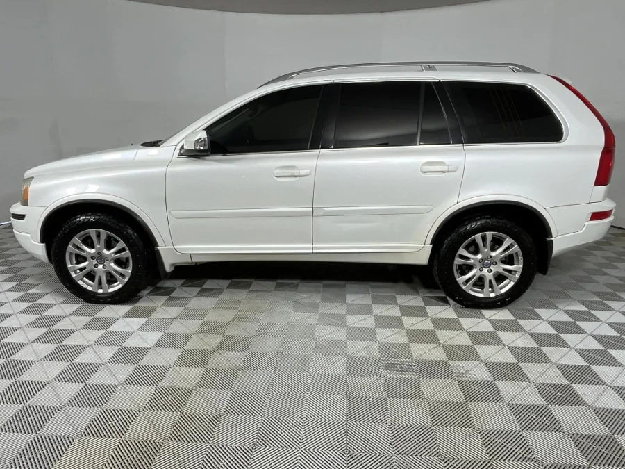 Used 2013 Volvo XC90 D5 - WeBuyCars Silverlakes