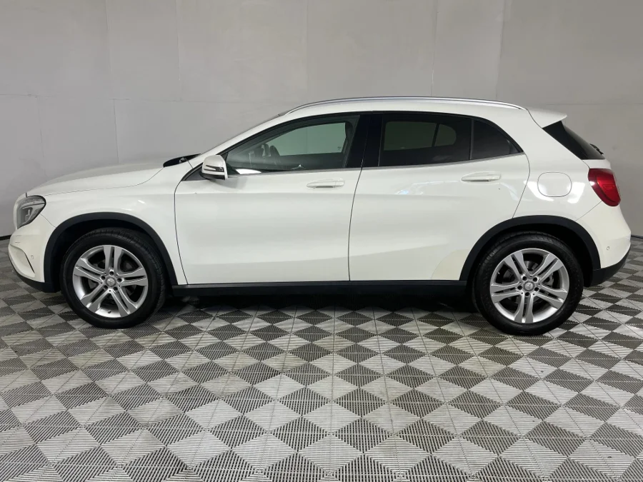 Used 2017 Mercedes-Benz GLA 200d auto - WeBuyCars George Used 2017 Mercedes-Benz GLA 200d auto - WeBuyCars George
