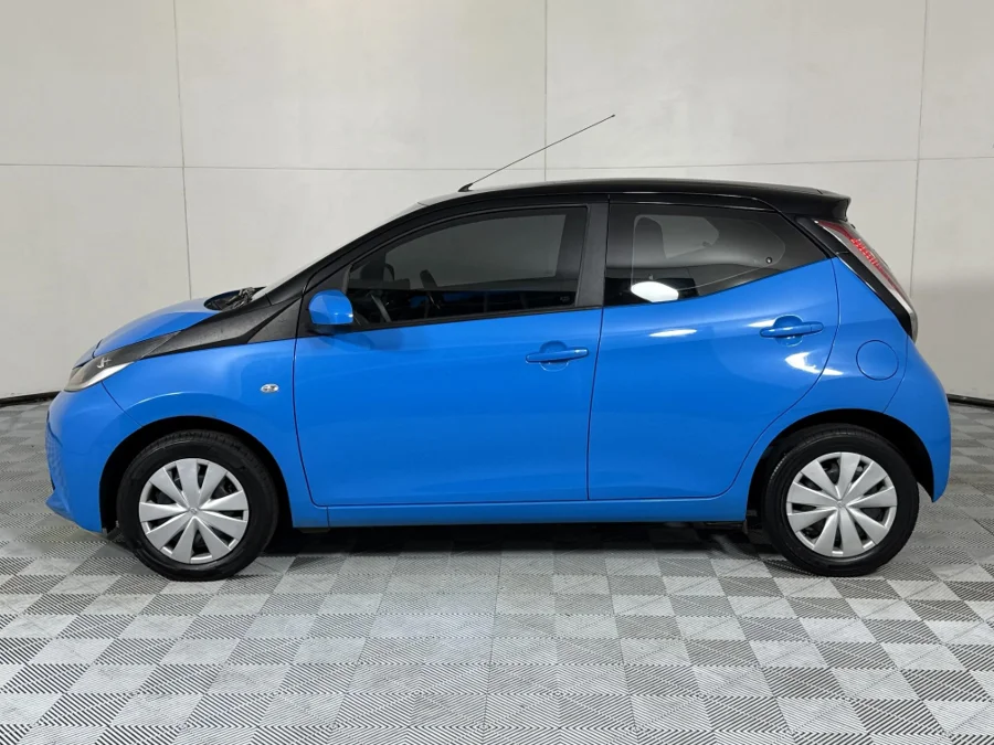 Used 2018 Toyota Aygo 1.0 X-Play - WeBuyCars Silverlakes Used 2018 Toyota Aygo 1.0 X-Play - WeBuyCars Silverlakes