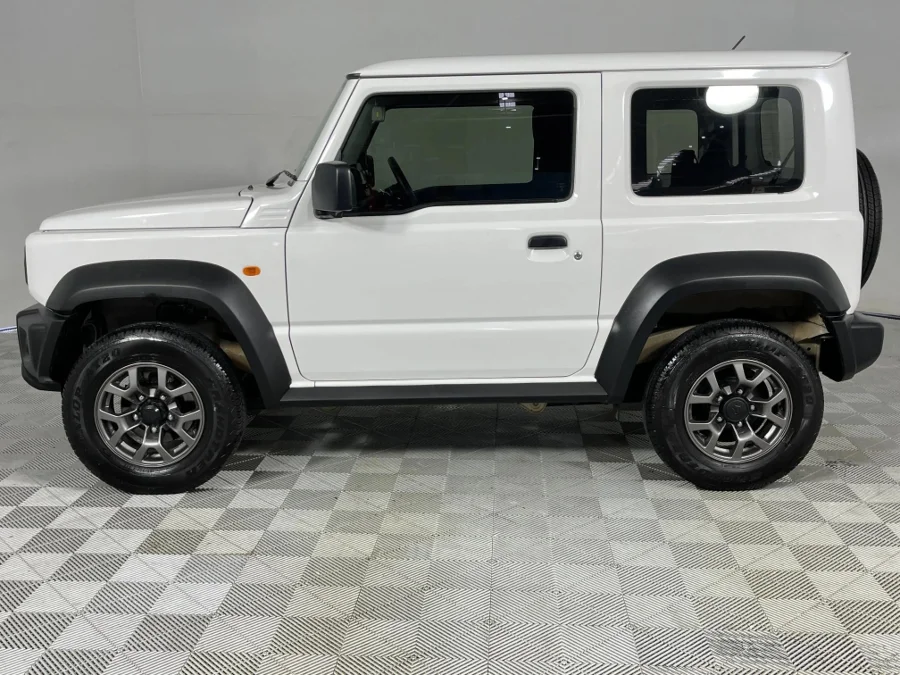Used 2022 Suzuki Jimny 1.5 GL AllGrip 3-door manual - WeBuyCars Silverlakes Used 2022 Suzuki Jimny 1.5 GL AllGrip 3-door manual - WeBuyCars Silverlakes