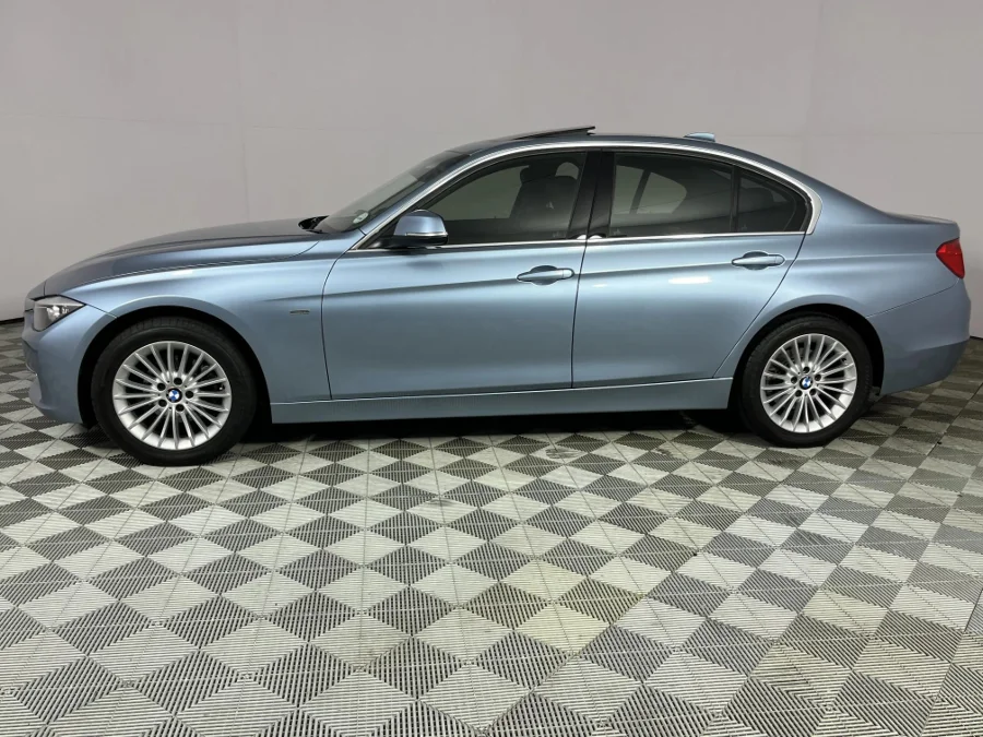 Used 2012 BMW 3 Series 320i Luxury - WeBuyCars Brackenfell Cape Town Used 2012 BMW 3 Series 320i Luxury - WeBuyCars Brackenfell Cape Town