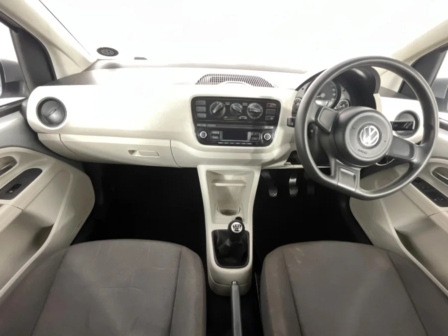 Used 2015 Volkswagen up! club up! 3-door 1.0 - WeBuyCars Mbombela