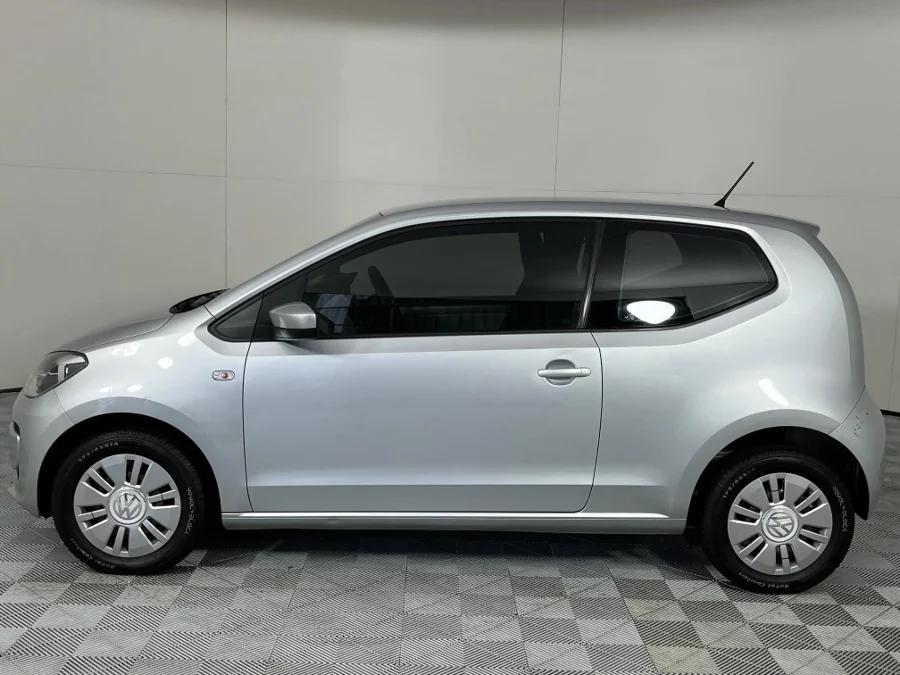 Used 2015 Volkswagen up! club up! 3-door 1.0 - WeBuyCars Mbombela