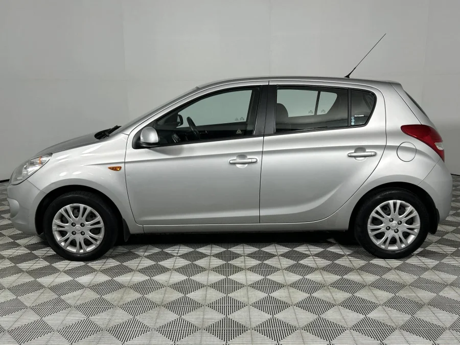 Used 2012 Hyundai i20 1.4 GL - WeBuyCars Richmond Used 2012 Hyundai i20 1.4 GL - WeBuyCars Richmond