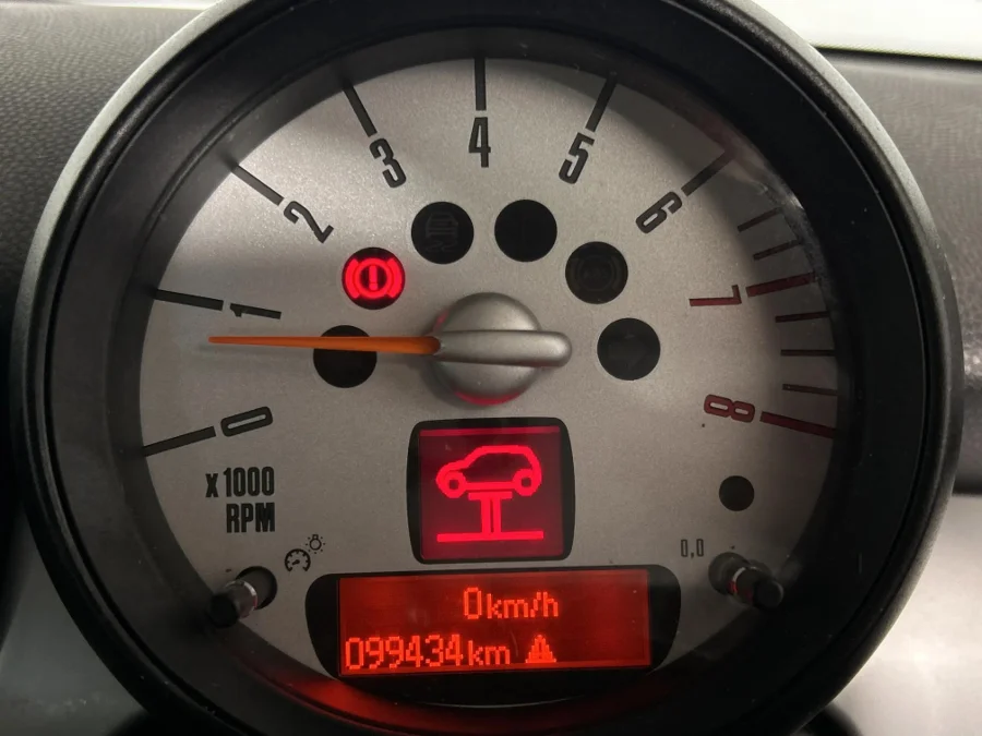 Used 2012 MINI Hatch One - WeBuyCars Richmond Used 2012 MINI Hatch One - WeBuyCars Richmond