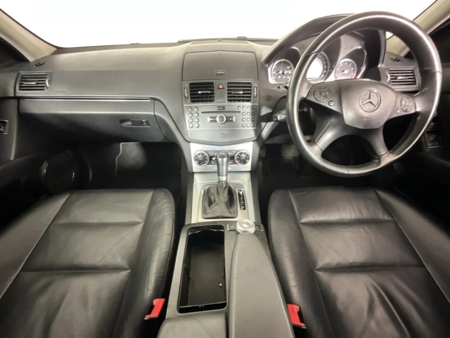 Used 2011 Mercedes-Benz C-Class C180 Avantgarde auto - WeBuyCars The Dome Used 2011 Mercedes-Benz C-Class C180 Avantgarde auto - WeBuyCars The Dome