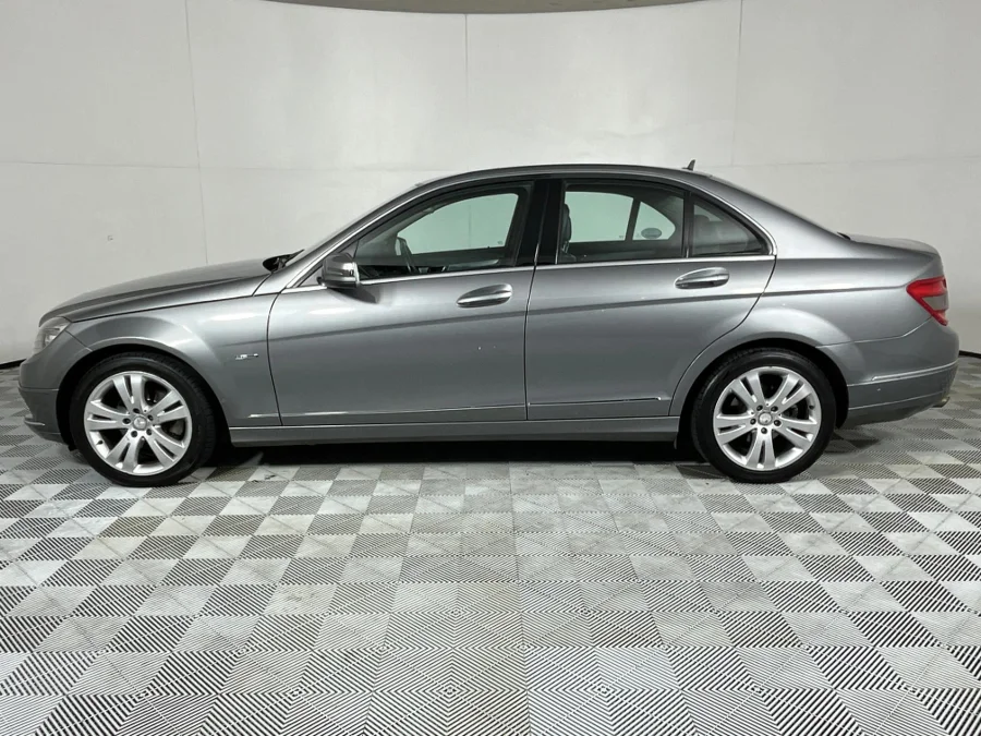 Used 2011 Mercedes-Benz C-Class C180 Avantgarde auto - WeBuyCars The Dome Used 2011 Mercedes-Benz C-Class C180 Avantgarde auto - WeBuyCars The Dome