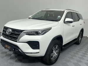 Used 2023 Toyota Fortuner 2.4GD-6 auto Used 2023 Toyota Fortuner 2.4GD-6 auto