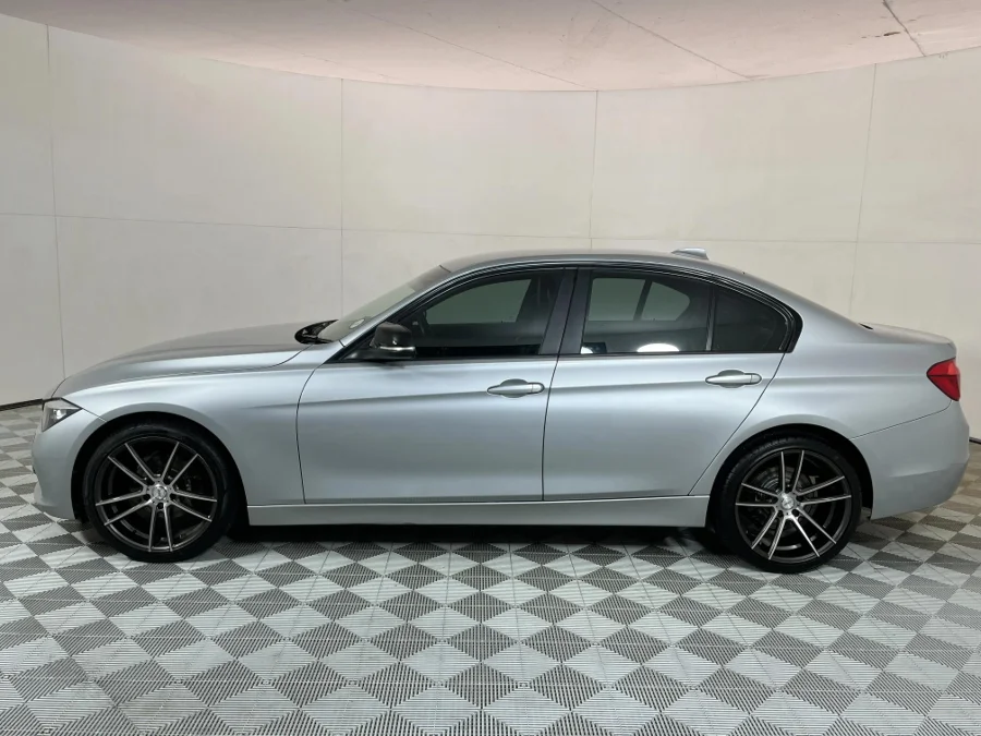 Used 2016 BMW 3 Series 320i sports-auto - WeBuyCars JHB South