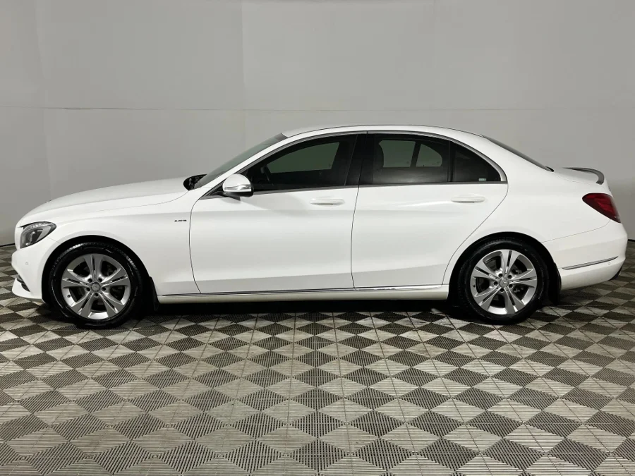 Used 2014 Mercedes-Benz C-Class C220d Avantgarde auto - WeBuyCars Germiston