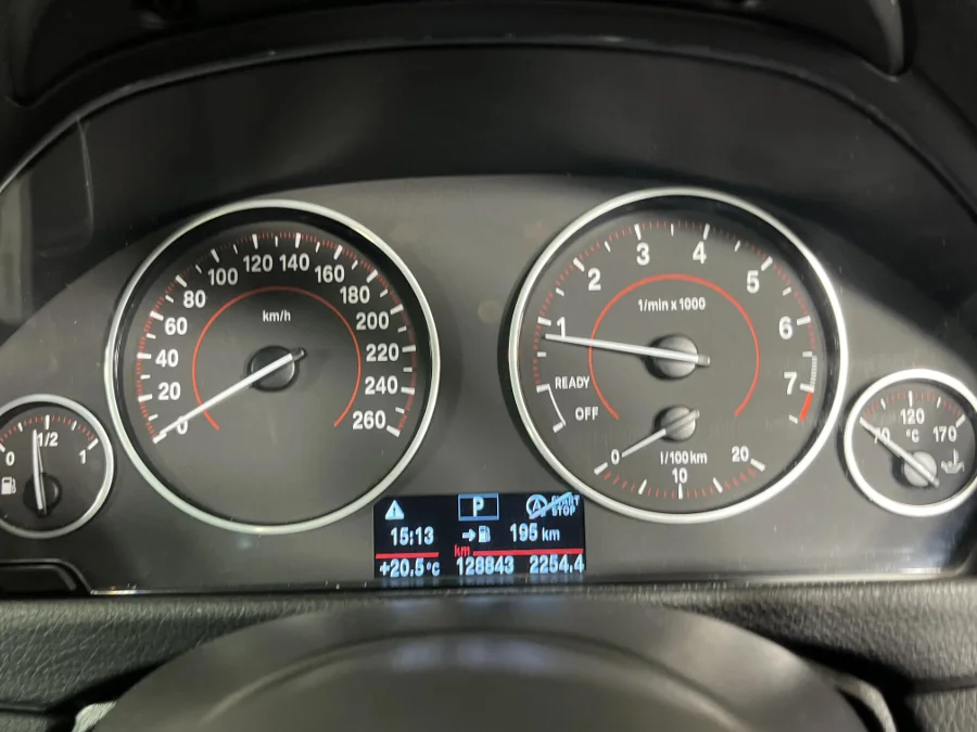 Used 2015 BMW 4 Series 420i coupe M Sport sports-auto - WeBuyCars The Dome