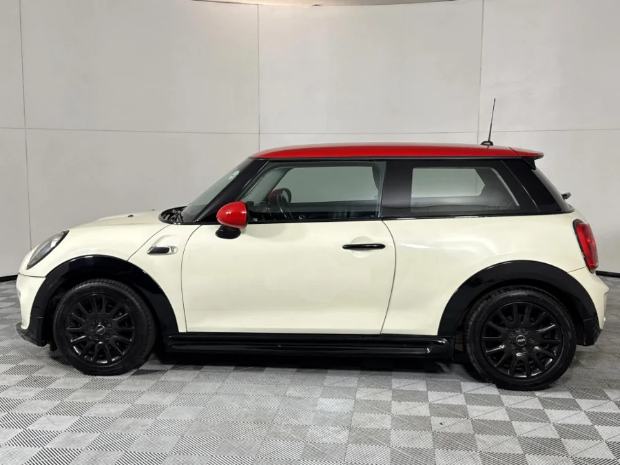 Used 2017 MINI Hatch Cooper Hatch 3-door Seven 7 - WeBuyCars Midstream Used 2017 MINI Hatch Cooper Hatch 3-door Seven 7 - WeBuyCars Midstream