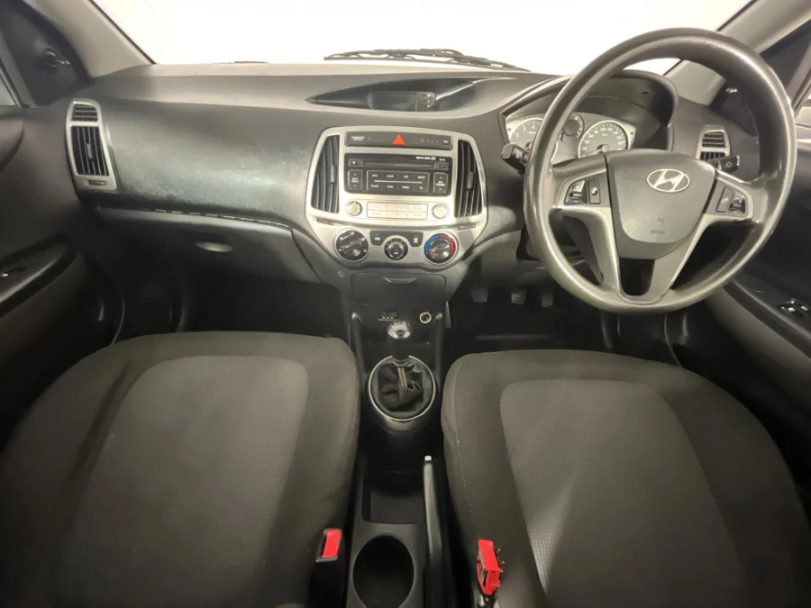 Used 2014 Hyundai i20 1.2 Motion - WeBuyCars Brackenfell Cape Town