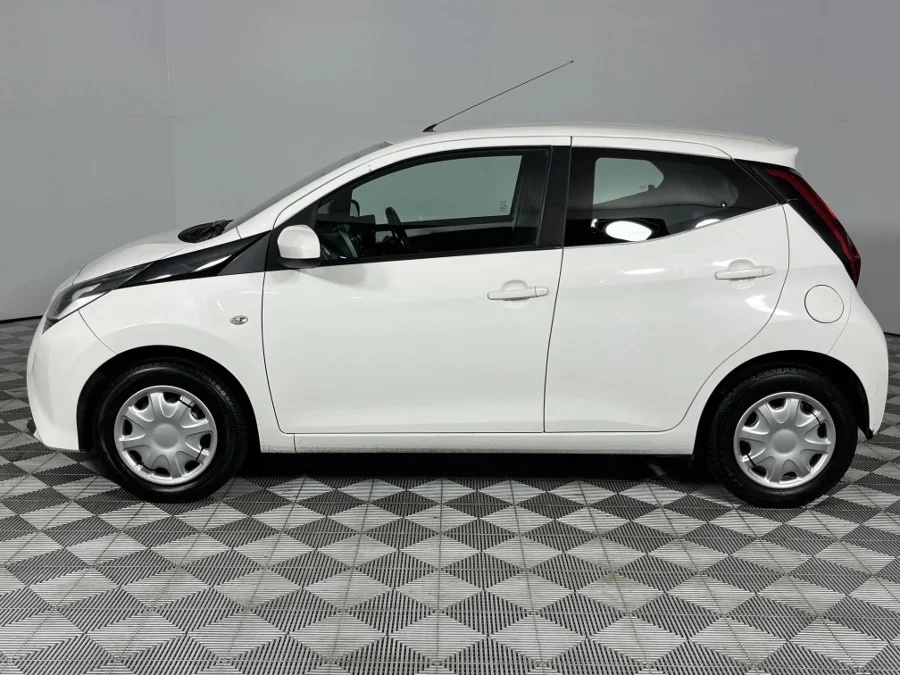 Used 2019 Toyota Aygo 1.0 - WeBuyCars Lansdowne Used 2019 Toyota Aygo 1.0 - WeBuyCars Lansdowne