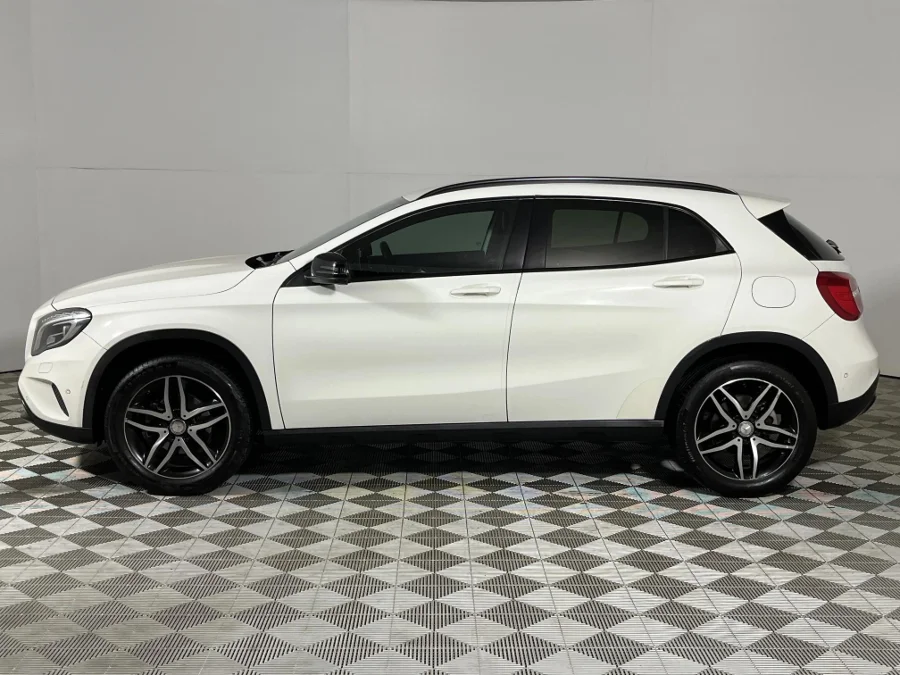 Used 2016 Mercedes-Benz GLA 200 auto - WeBuyCars JHB South