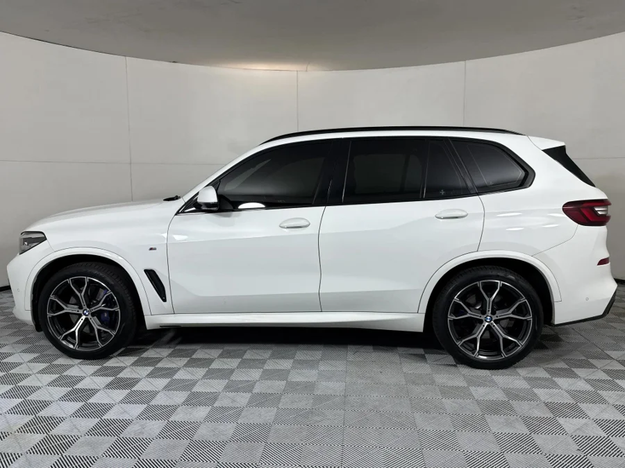 Used 2022 BMW X5 xDrive30d M Sport - WeBuyCars Midstream