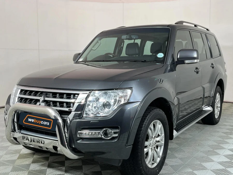 Used 2018 Mitsubishi Pajero 5-door 3.2DI-D GLS Exceed Pajero Legend Limited Edition 100 - WeBuyCars JHB South Used 2018 Mitsubishi Pajero 5-door 3.2DI-D GLS Exceed Pajero Legend Limited Edition 100 - WeBuyCars JHB South
