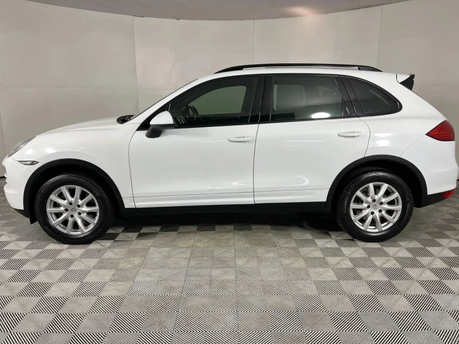 Used 2012 Porsche Cayenne diesel - WeBuyCars The Dome