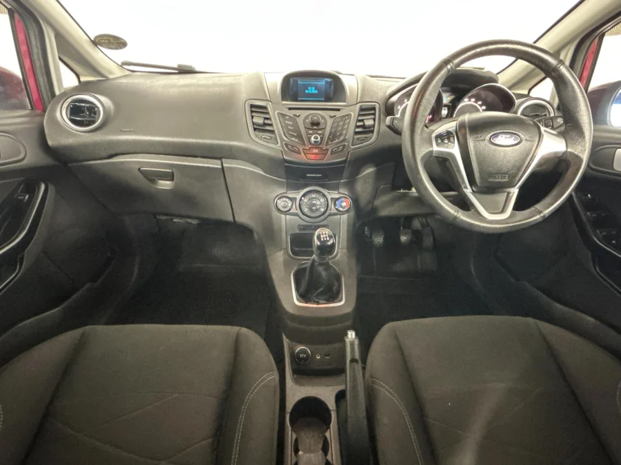 Used 2014 Ford Fiesta 5-door 1.4 Trend - WeBuyCars Lansdowne