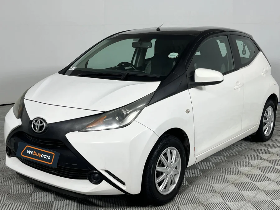 Used 2017 Toyota Aygo 1.0 X-Play - WeBuyCars Lansdowne Used 2017 Toyota Aygo 1.0 X-Play - WeBuyCars Lansdowne