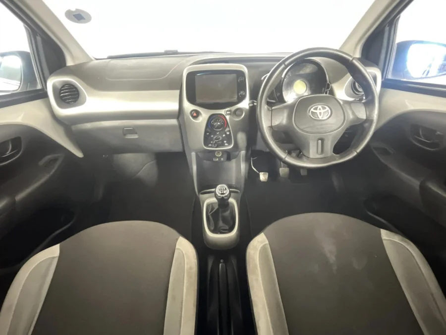 Used 2017 Toyota Aygo 1.0 X-Play - WeBuyCars Lansdowne Used 2017 Toyota Aygo 1.0 X-Play - WeBuyCars Lansdowne