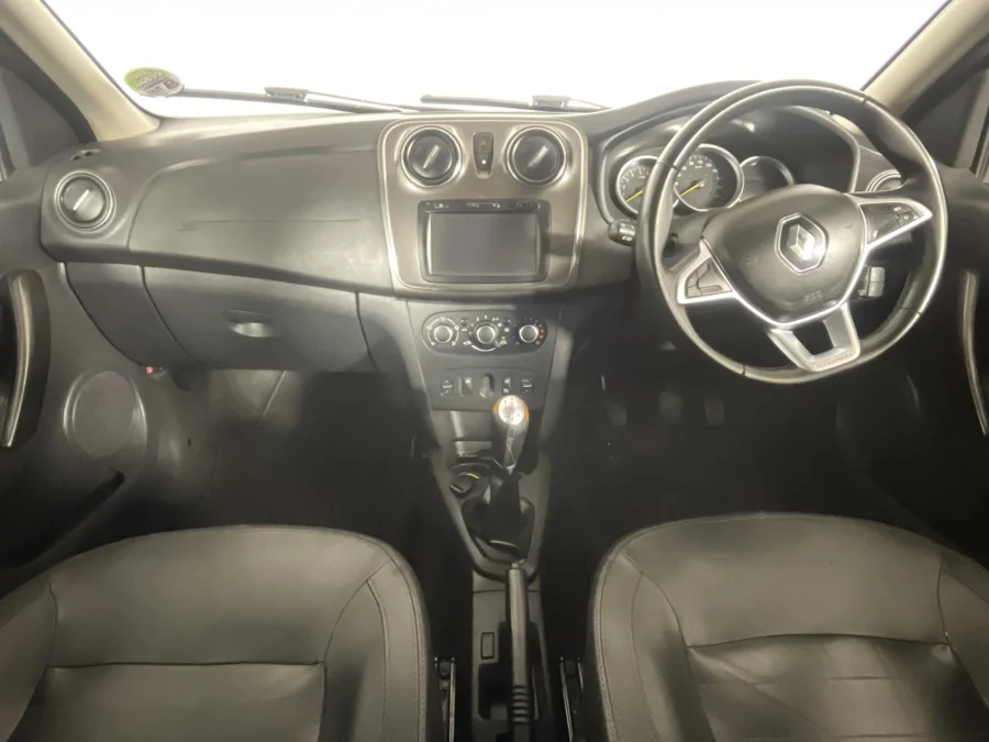 Used 2017 Renault Sandero 66kW turbo Stepway Dynamique - WeBuyCars Lansdowne