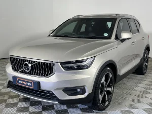 Used 2018 Volvo XC40 D4 AWD Inscription Used 2018 Volvo XC40 D4 AWD Inscription