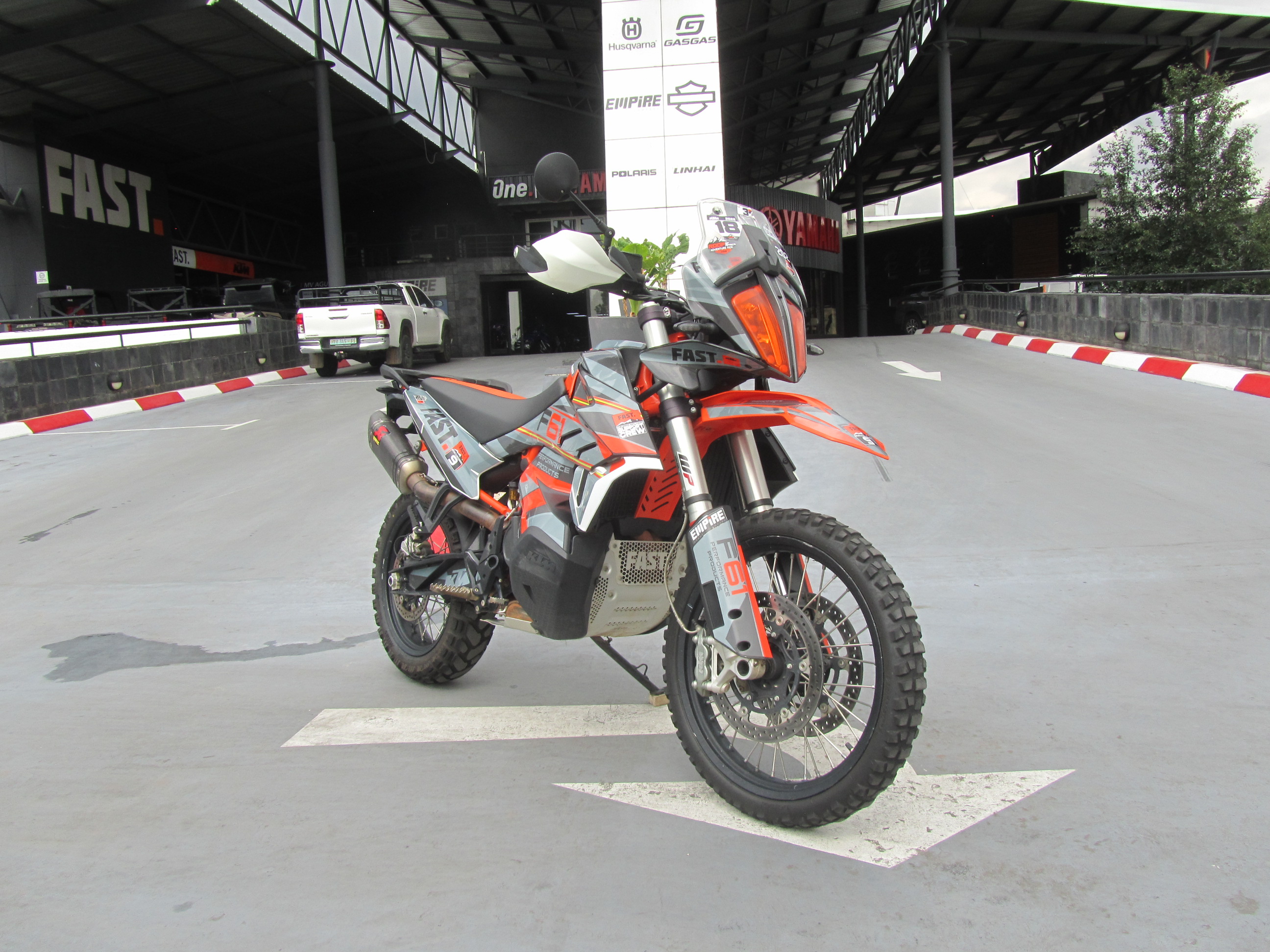 KTM 890 ADVENTURE R