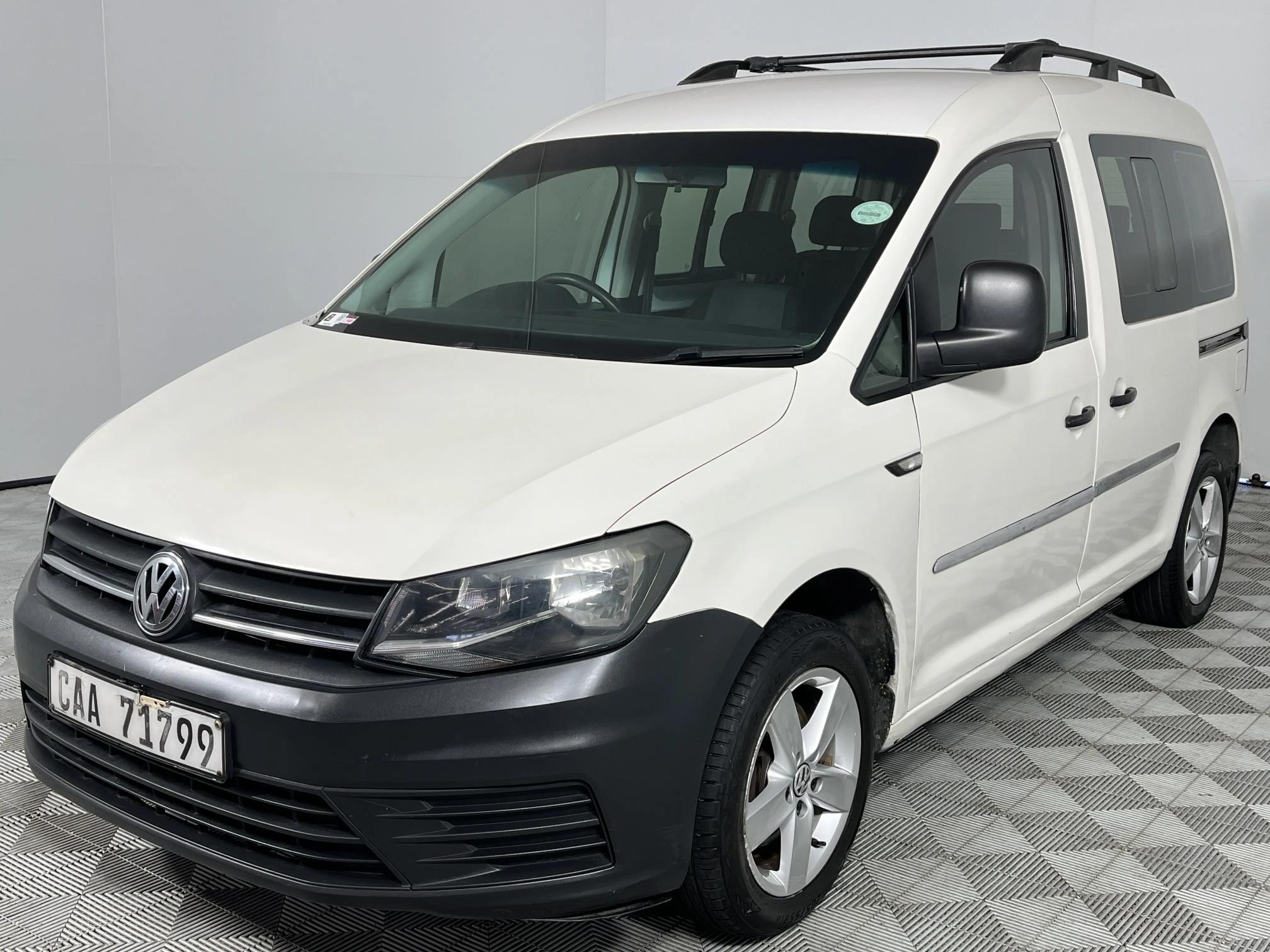 Used 2017 Volkswagen Caddy 1.6 crew bus
