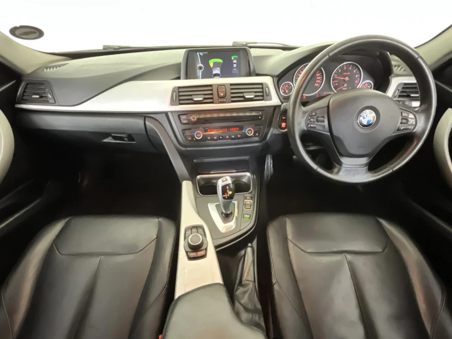 Used 2013 BMW 3 Series 320i sports-auto - WeBuyCars JHB South Used 2013 BMW 3 Series 320i sports-auto - WeBuyCars JHB South