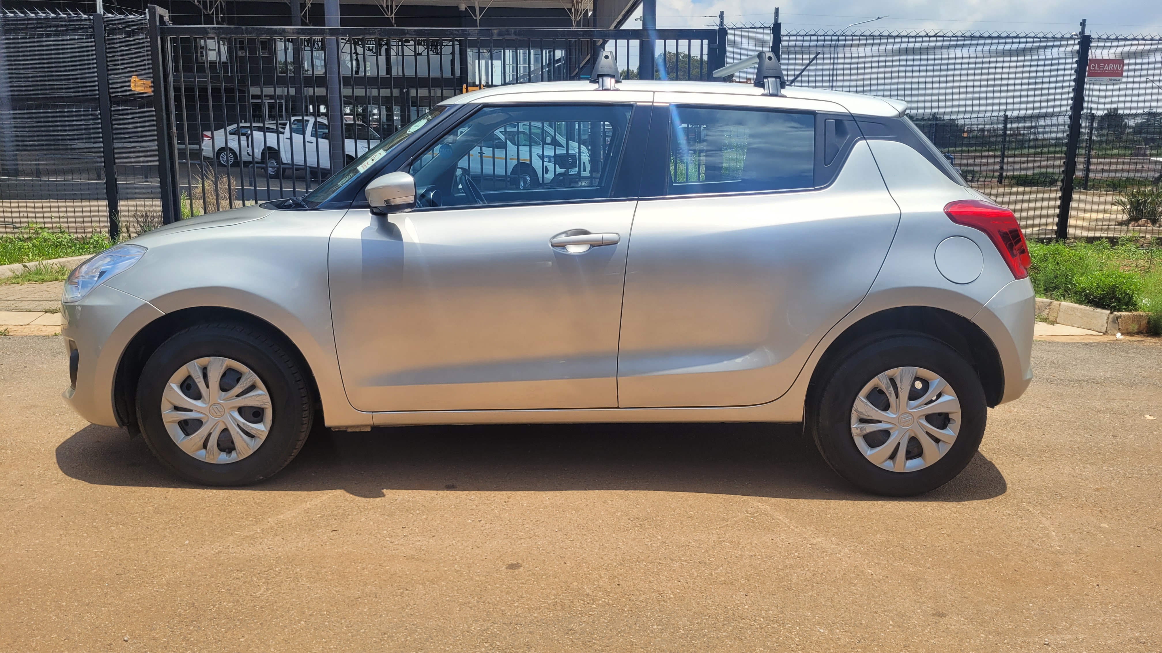 Used 2020 Suzuki Swift 1.2 GLX manual