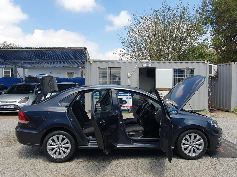 Used 2017 Volkswagen Polo sedan 1.6 manual - Nolly Motors