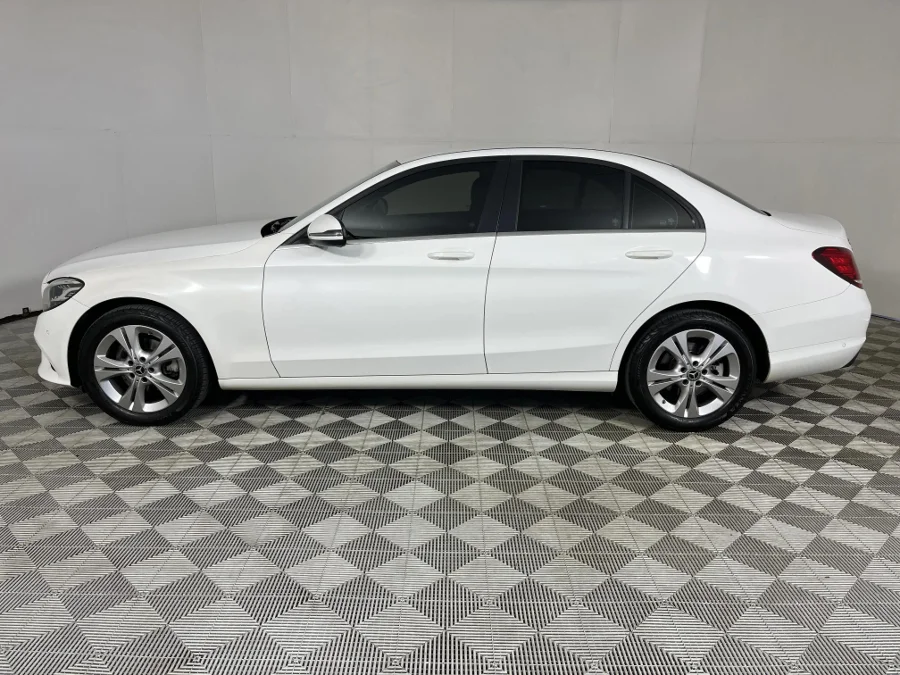 Used 2020 Mercedes-Benz C-Class C180 Avantgarde - WeBuyCars George